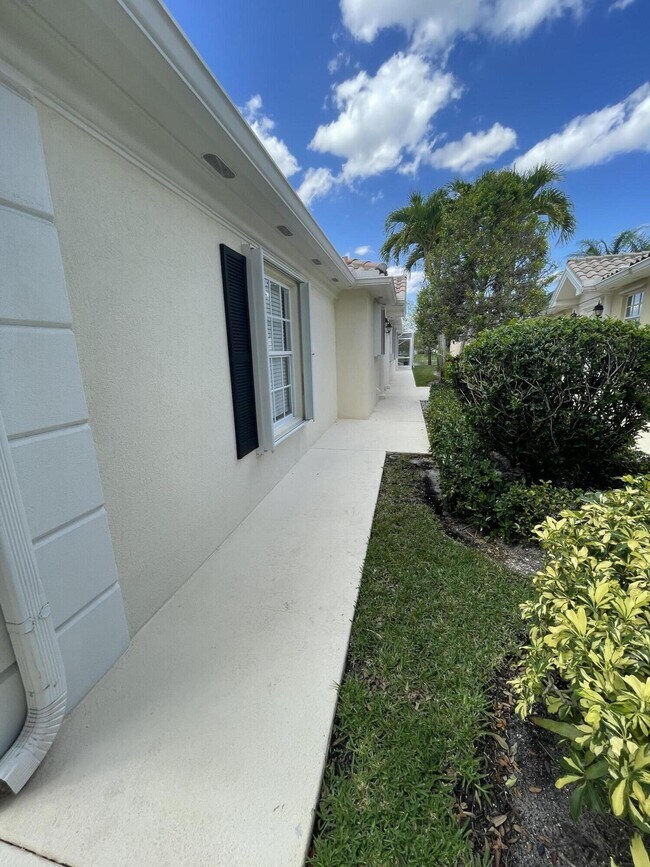 Foto del edificio - 3095 Verdmont Ln