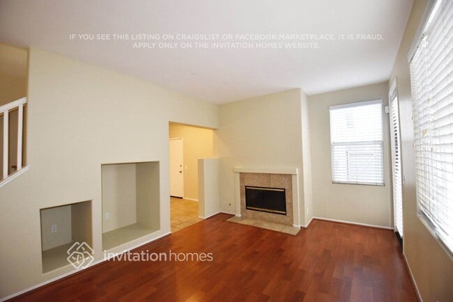 Building Photo - 1232 Date Palm Dr