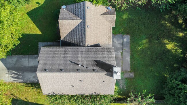 Foto del edificio - Coming Soon....Spacious 3BR/2.5BA Home in ...