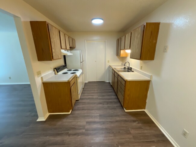 Building Photo - 4507 Coronado Ave