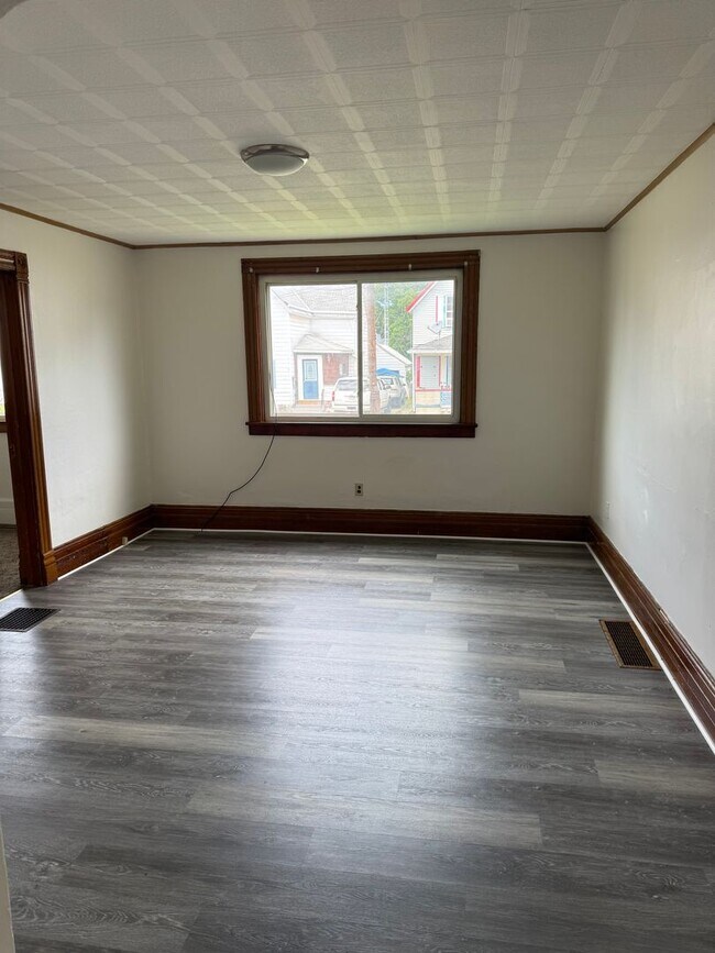 Foto del edificio - 739 E 22nd St