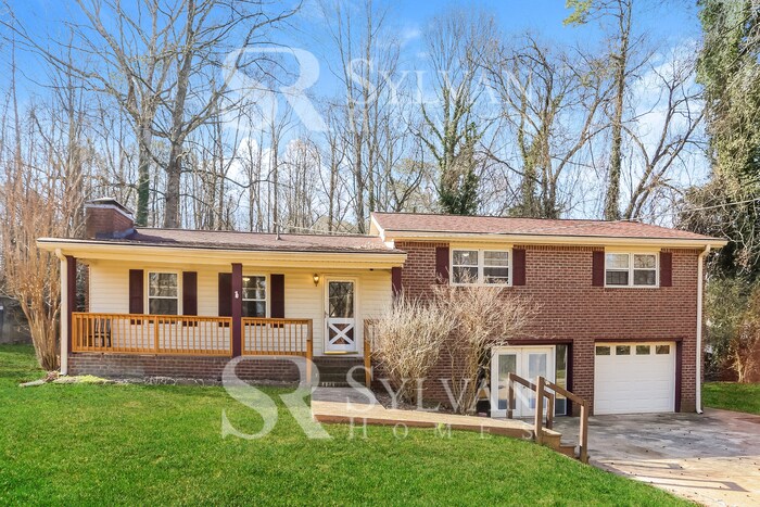 Primary Photo - Welcome home to this stunning 4 bedroom, 2...