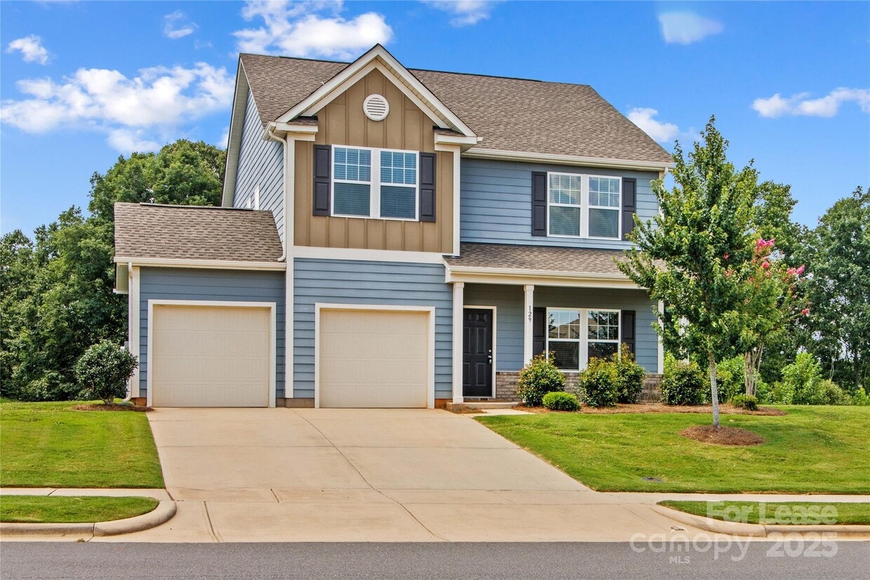 Primary Photo - 129 Canada Dr