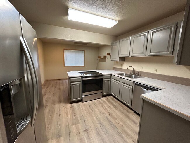 Foto del edificio - 1350 Lahti Drive (Rent Special!)