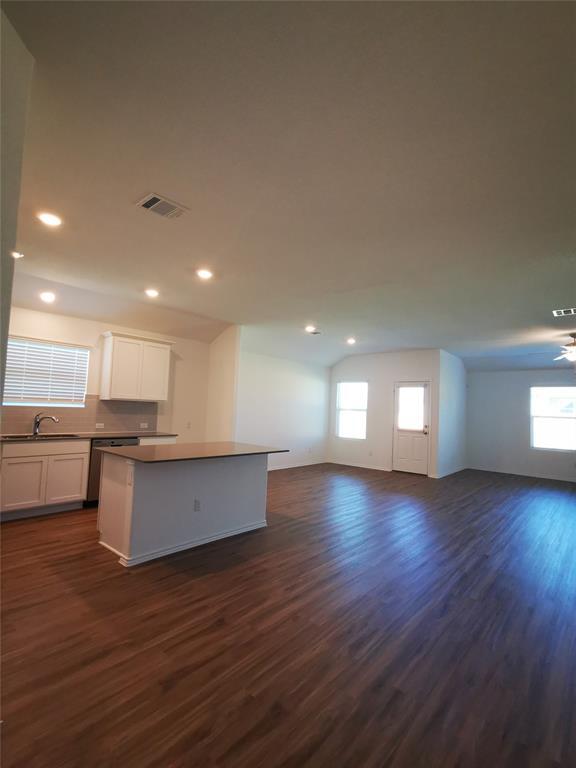 Foto del edificio - 101 Red Buckeye St