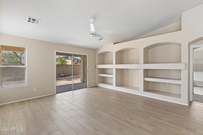 Building Photo - 1576 E Gabrilla Dr