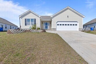 Building Photo - 331 Rose Bud Ln