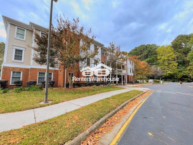 Foto del edificio - 500 Judah Way