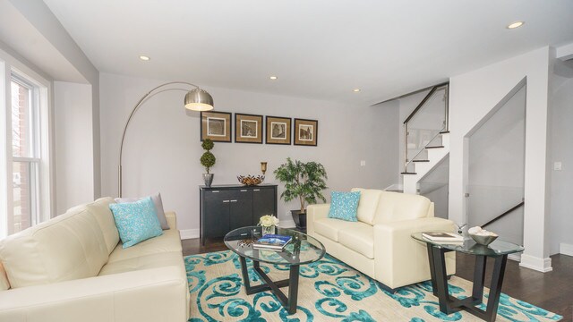 Foto del edificio - 4509 N Mulligan Ave