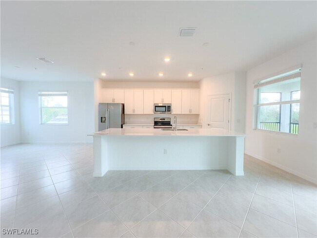 Foto del edificio - 14664 Sycamore Ct