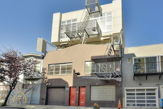 Foto del edificio - 542 Natoma St