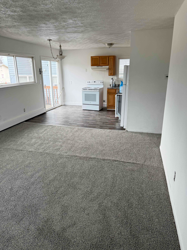 Foto del edificio - 4027 E 8th Ave