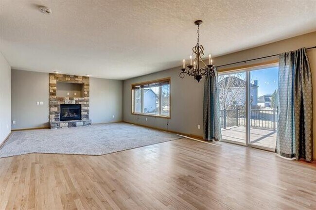 Foto del edificio - 13060 180Th Court Nw, Elk River, MN, 55330