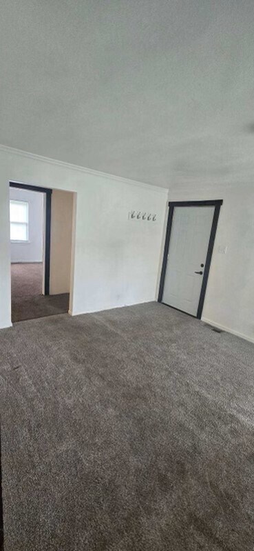 Foto del edificio - 953 E North St