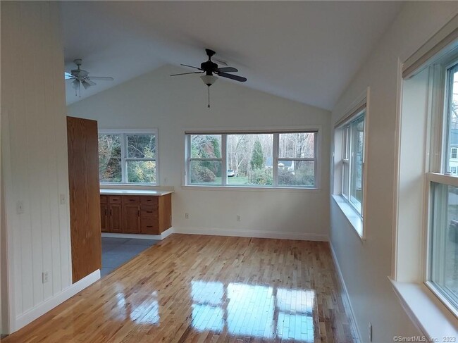 Building Photo - 3 Cedar Swamp Rd