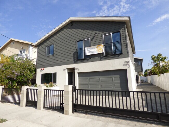 Foto del edificio - 1256 N Hobart Blvd