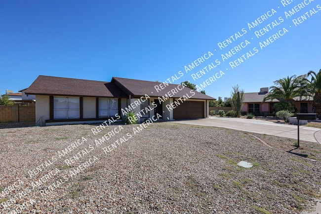 Foto del edificio - 18225 N 38th Dr