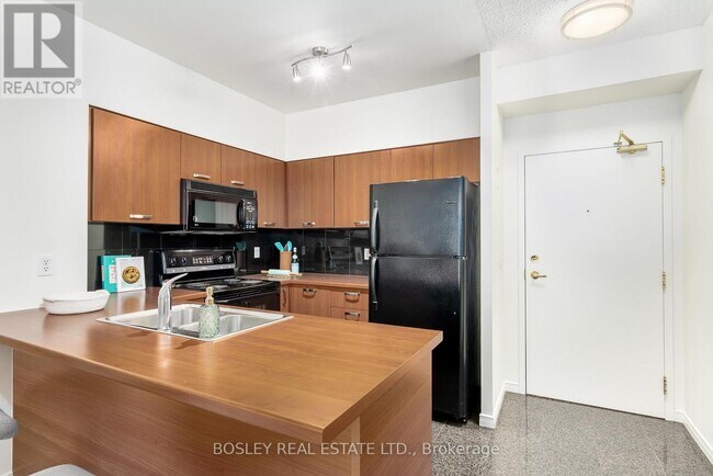 Building Photo - 51 Harrison Garden Blvd