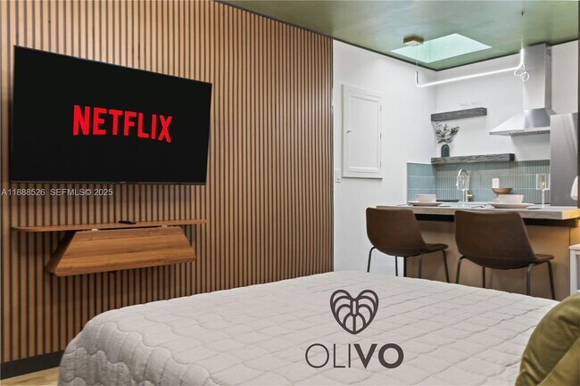 Building Photo - 499 NE 112th St