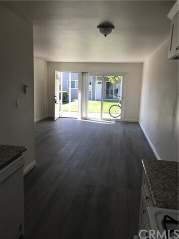 Foto del edificio - 574 Joann St