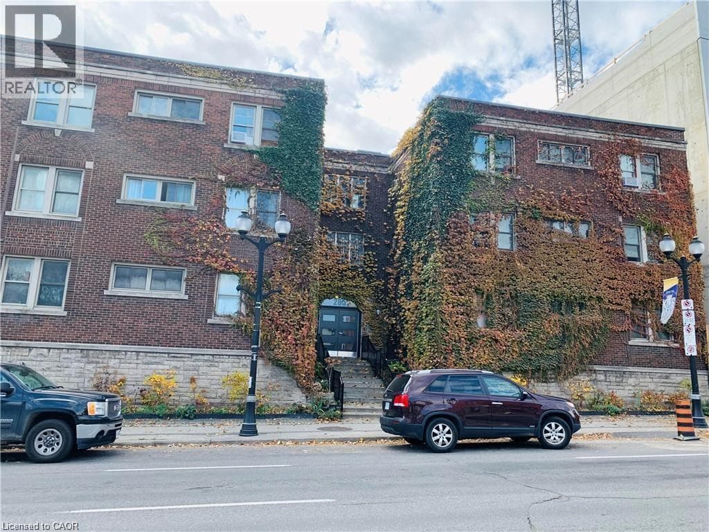 Photo principale - 285 King St W