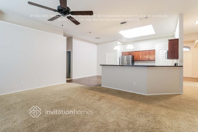 Building Photo - 606 Ember Ln