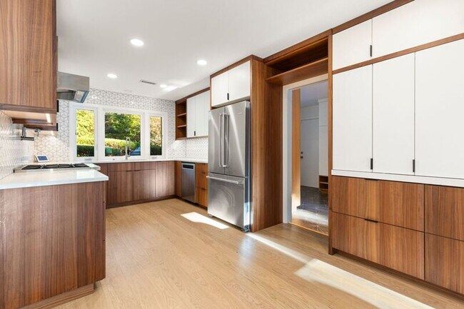 Foto del edificio - 3145 SW 98th Ave