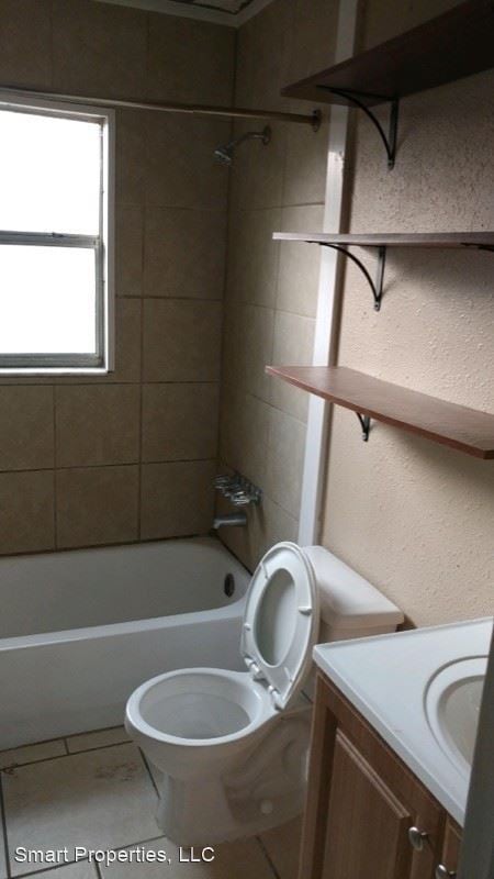 Building Photo - 2 br, 1 bath House - 123 E Patterson Street