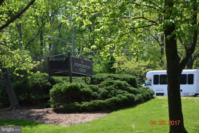 Foto del edificio - 2618 Fort Farnsworth Rd