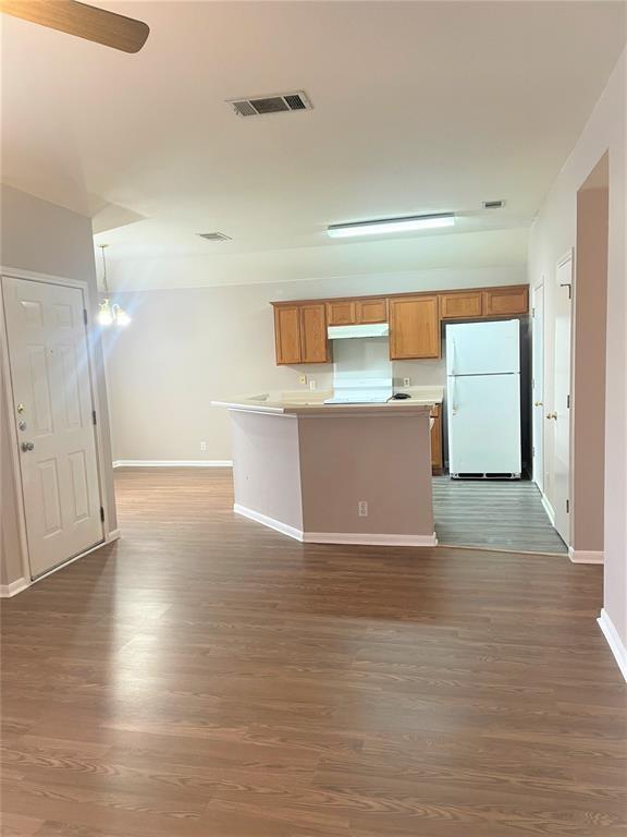 Building Photo - 3201C El Salido Pkwy