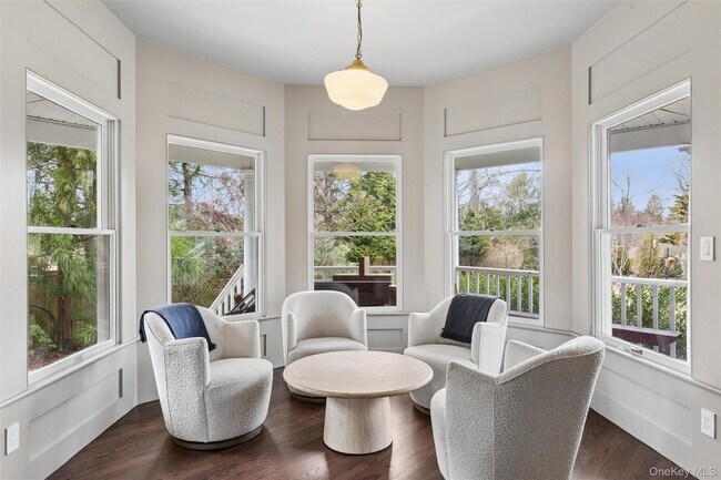 Foto del edificio - 4 Glynn Dr