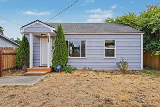 Building Photo - 14917 W Thorne Ln SW