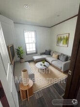 Building Photo - 755 N Tratt St