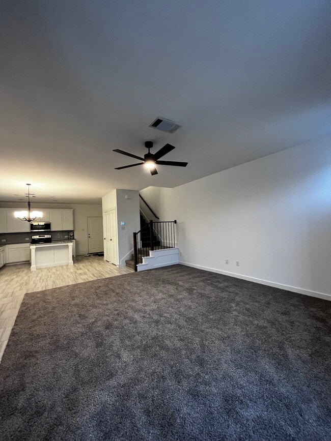 Building Photo - 346 Oakbend Dr