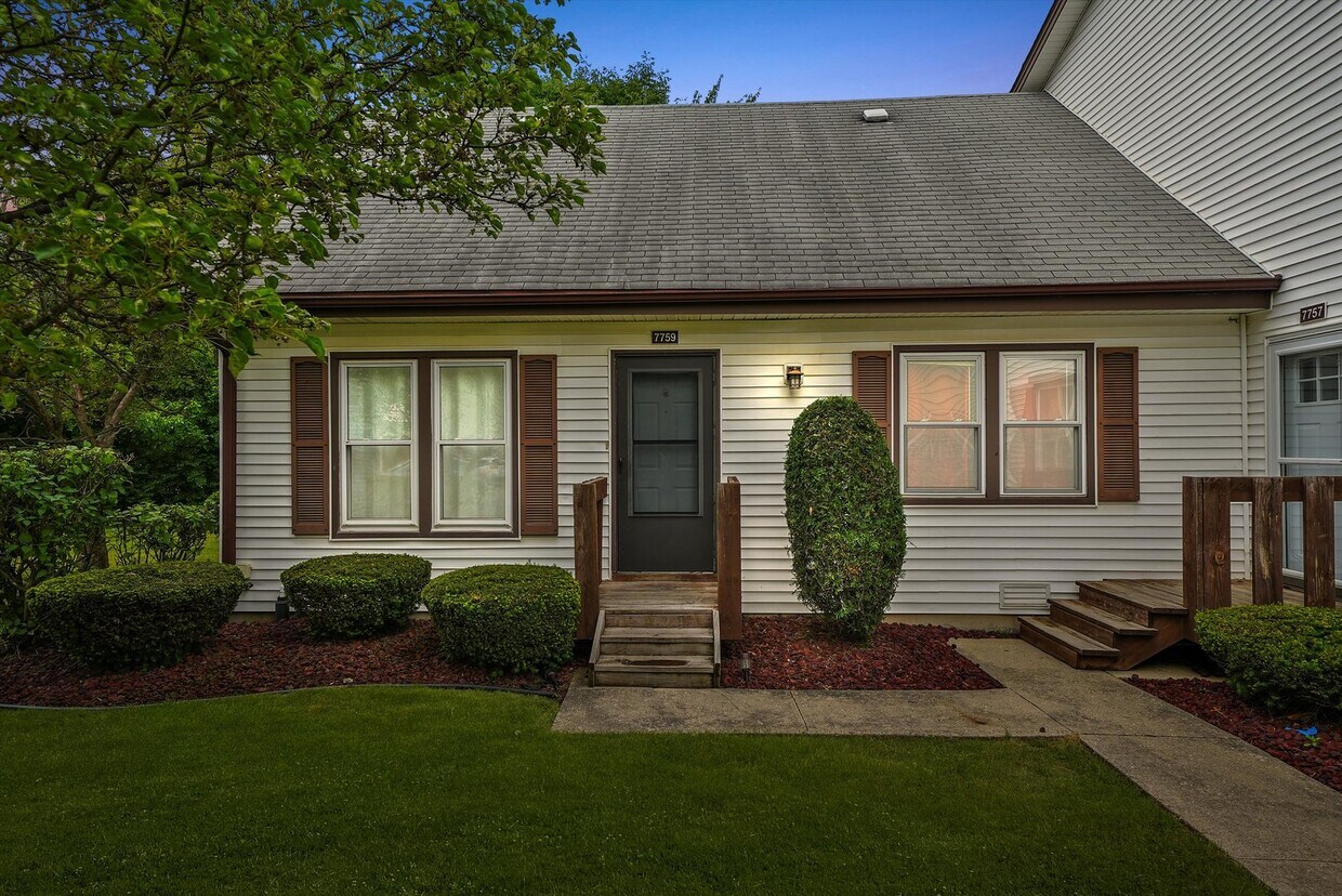 7759 W Garland Ct, Frankfort, IL 60423 Townhome Rentals in Frankfort
