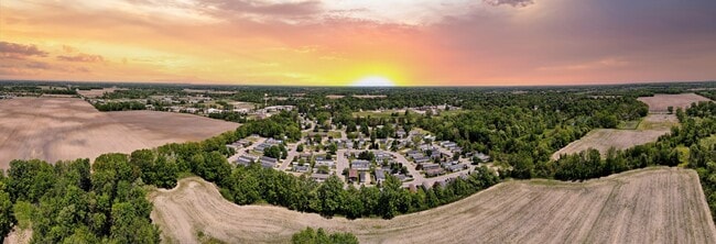 Foto del edificio - Kingsbrook Estates