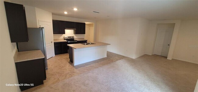 Foto del edificio - 815 Auburn Grv Ct