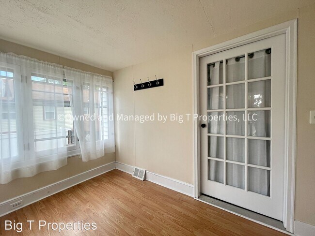 Foto del edificio - 3 br, 1 bath House - 401 Pennsylvania Ave