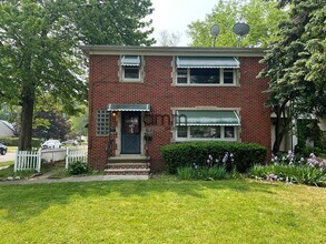 Building Photo - 26200 Lakeshore Blvd