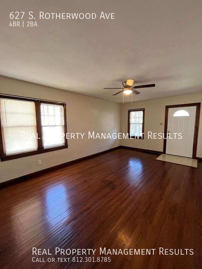 Foto del edificio - 4 Bedroom, 2 Bath House East Side