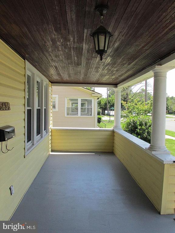 Building Photo - 5635 Oregon Ave