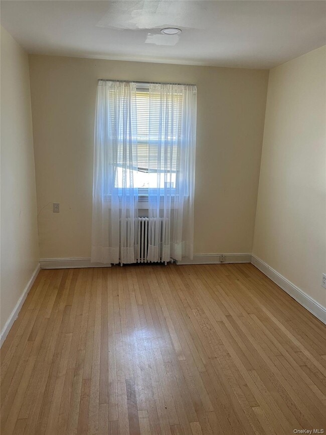 Foto del edificio - 1086 Tulip Ave