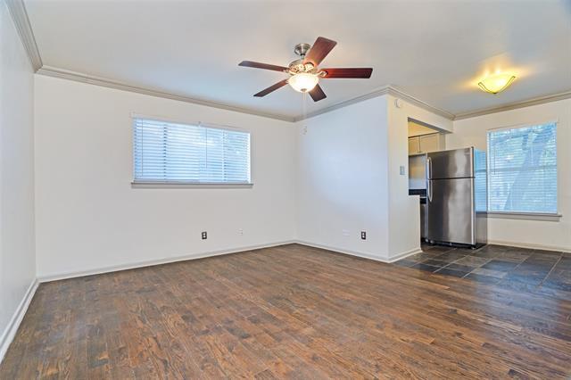 Building Photo - 4018 N Hall St