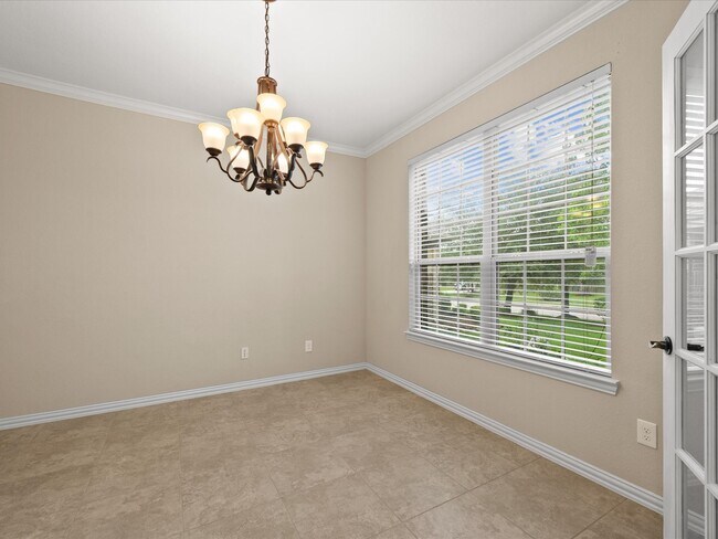 Foto del edificio - 23468 Aiken Woods Dr