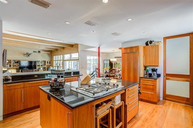 Foto principal - 4540 Hallmark Dr