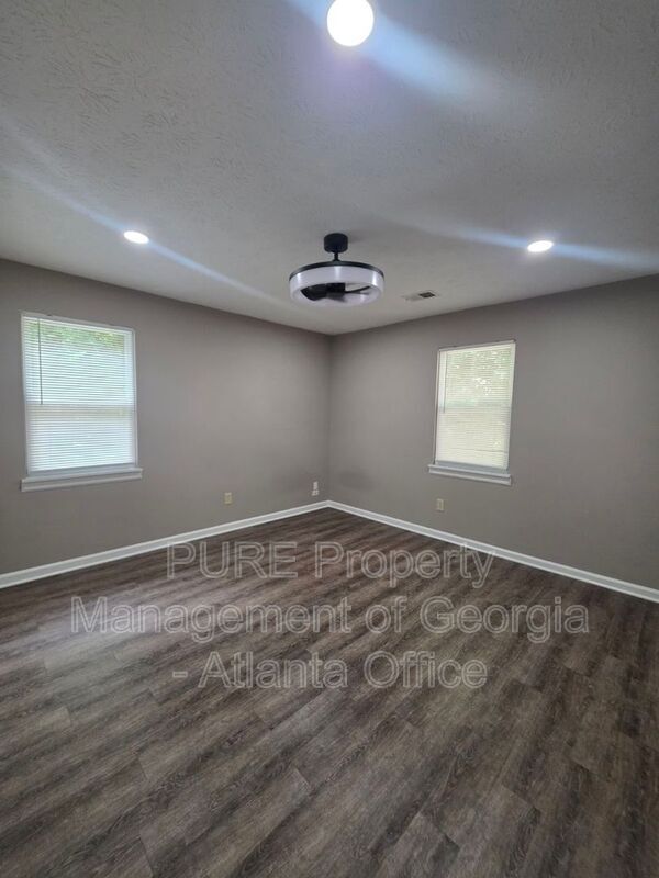 Foto del edificio - 181 Kimberly Way SW