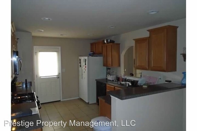Building Photo - 1402 Reavis Xing