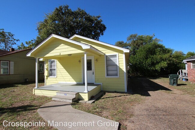 Foto del edificio - 3 br, 2 bath House - 1221 Francis Ave.