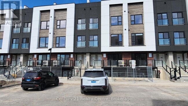 Building Photo - 16 Melbourne Ave