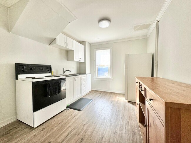 Photo du bâtiment - 6 Chestnut St E